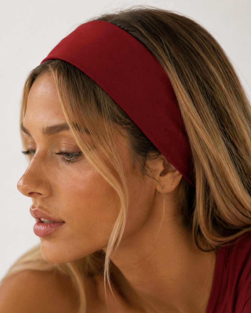 Wonderband non-slip headband in Crimson Red