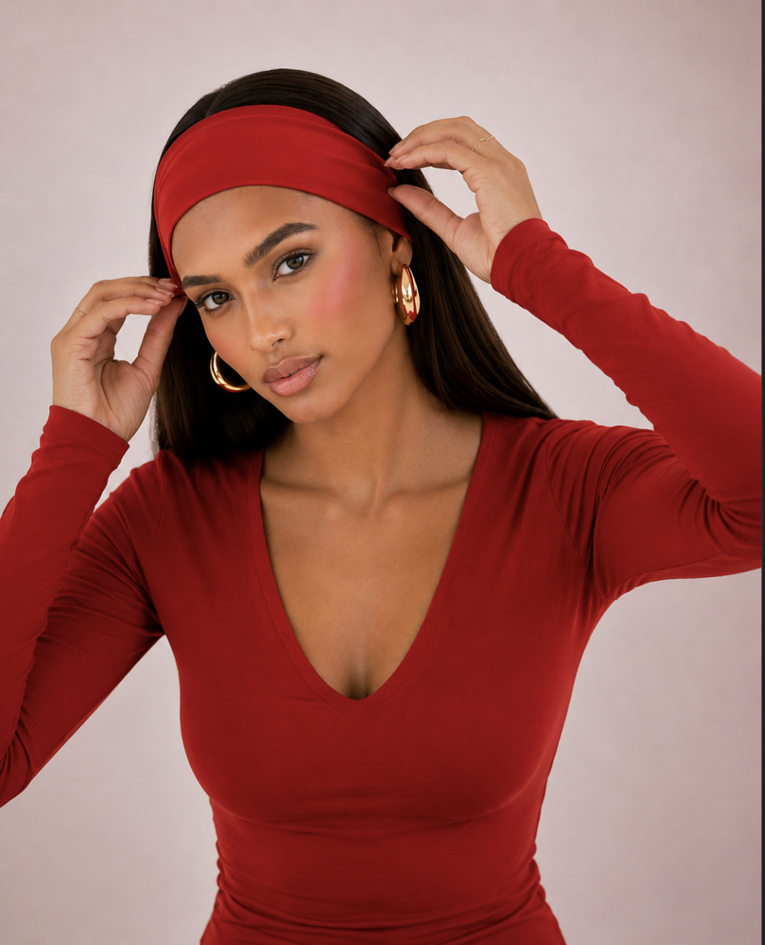 Wonderband non-slip headband in Studio Red